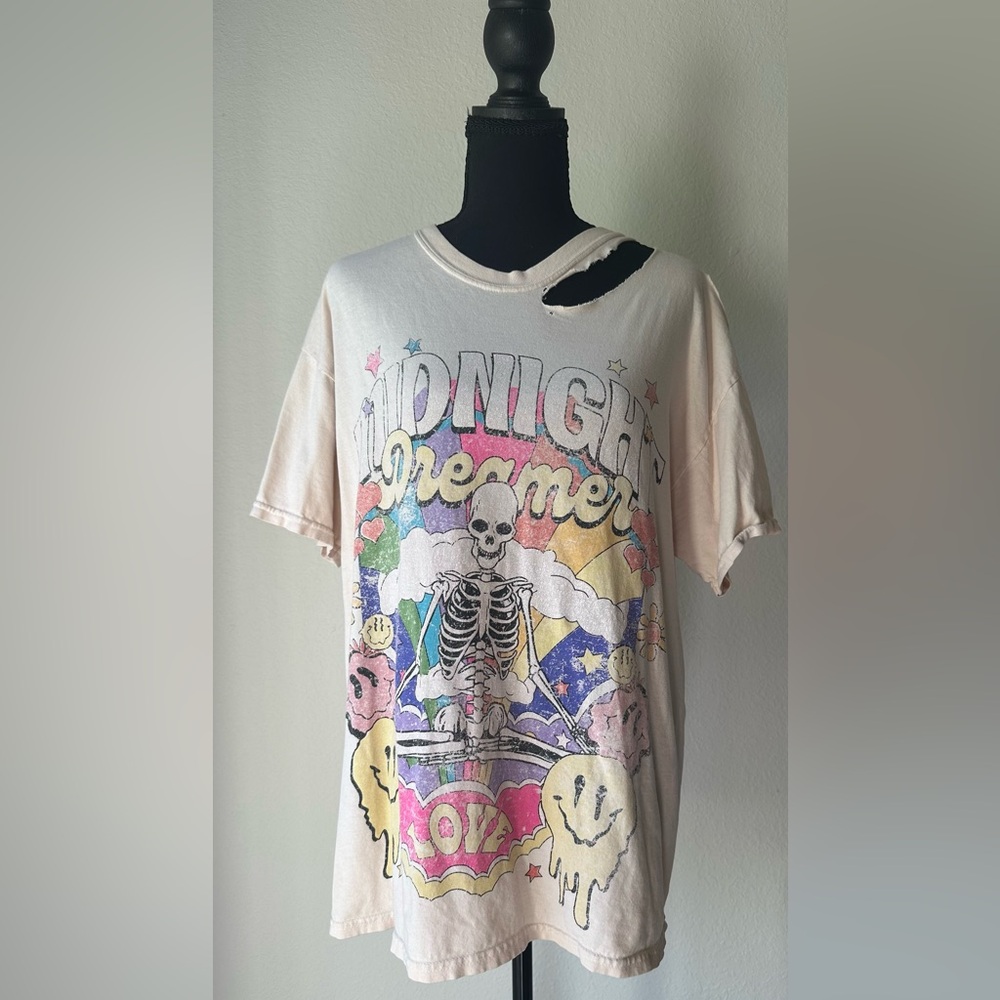 Vintage inspired Fashion Nova Midnight Dreamer Smiley Distressed Tee 100% cotton